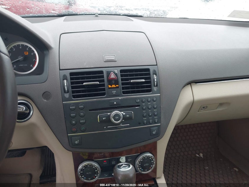 2009 Mercedes-Benz C 300 Luxury VIN: WDDGF54X29F217051 Lot: 43710810