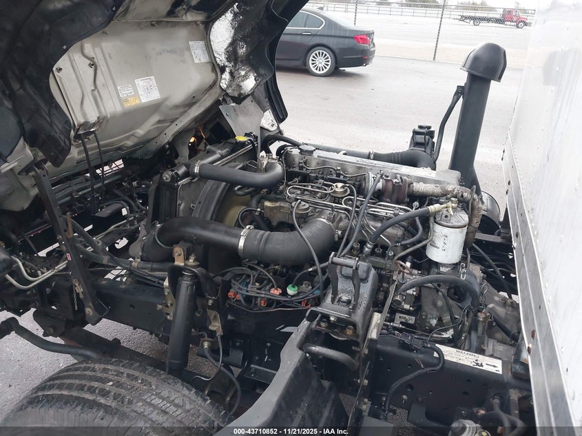 2000 Isuzu Npr VIN: JALC4B144Y7001331 Lot: 43710852