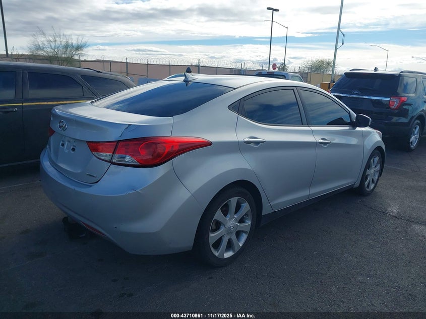 5NPDH4AEXBH018510 2011 HYUNDAI ELANTRA photo no. 4