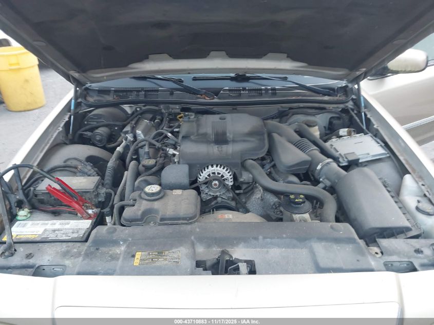 2008 Mercury Grand Marquis Gs VIN: 2MEFM74V28X615559 Lot: 43710883