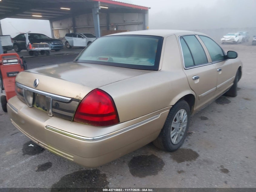 2MEFM74V28X615559 2008 MERCURY GRAND MARQUIS photo no. 4