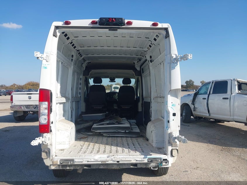 2020 Ram Promaster 1500 High Roof 136 Wb VIN: 3C6TRVBGXLE103133 Lot: 43710890