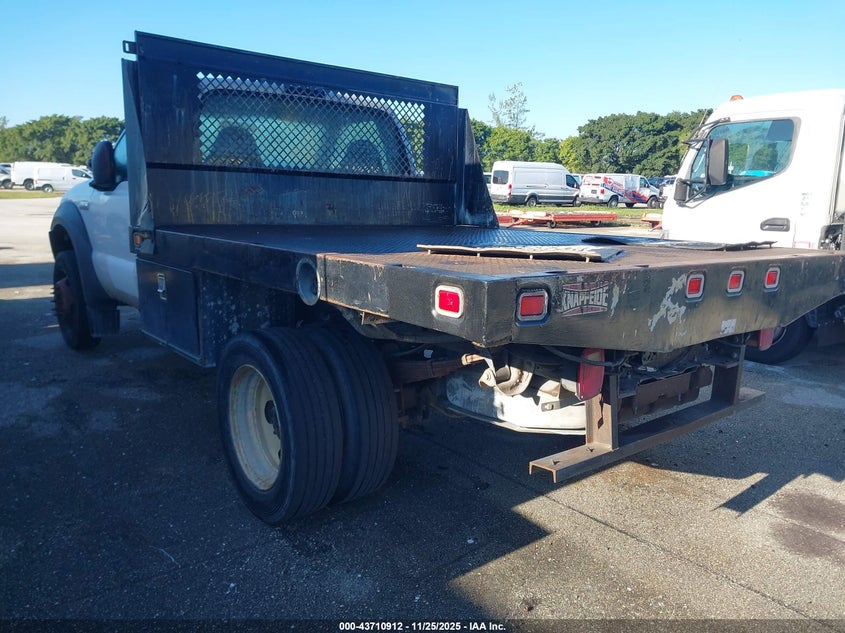 1FDXF46Y25EB79262 2005 FORD F450 photo no. 3
