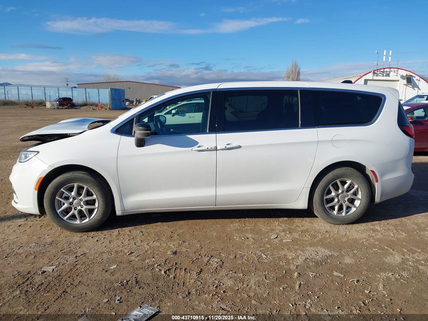 2C4RC1BG2SR526234 2025 CHRYSLER PACIFICA photo no. 14