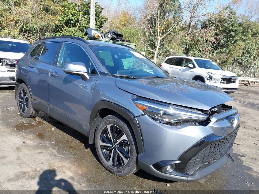 TOYOTA COROLLA CROSS XSE