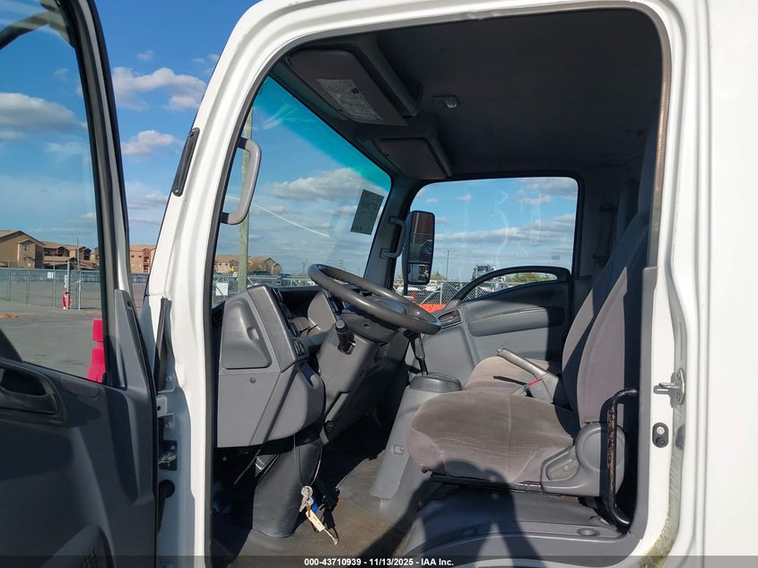 2014 Isuzu Npr Hd Dsl Reg At VIN: JALC4W160E7002075 Lot: 43710939