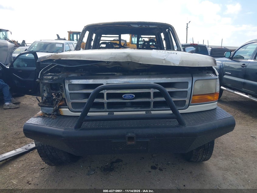 1997 Ford F-250 Xl VIN: 1FTHW26F7VEA27747 Lot: 43710951