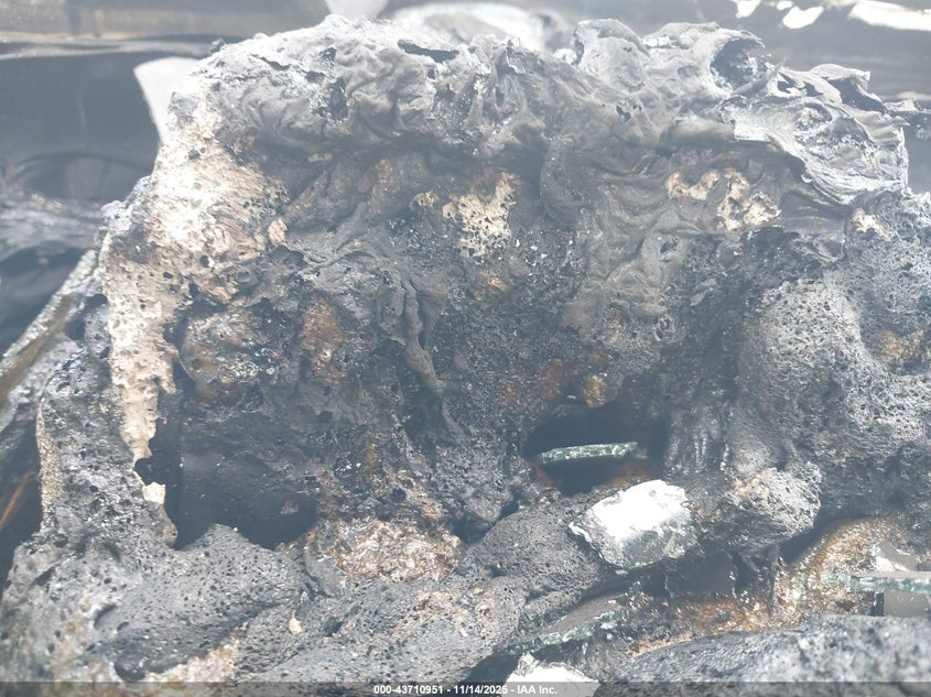 1997 Ford F-250 Xl VIN: 1FTHW26F7VEA27747 Lot: 43710951