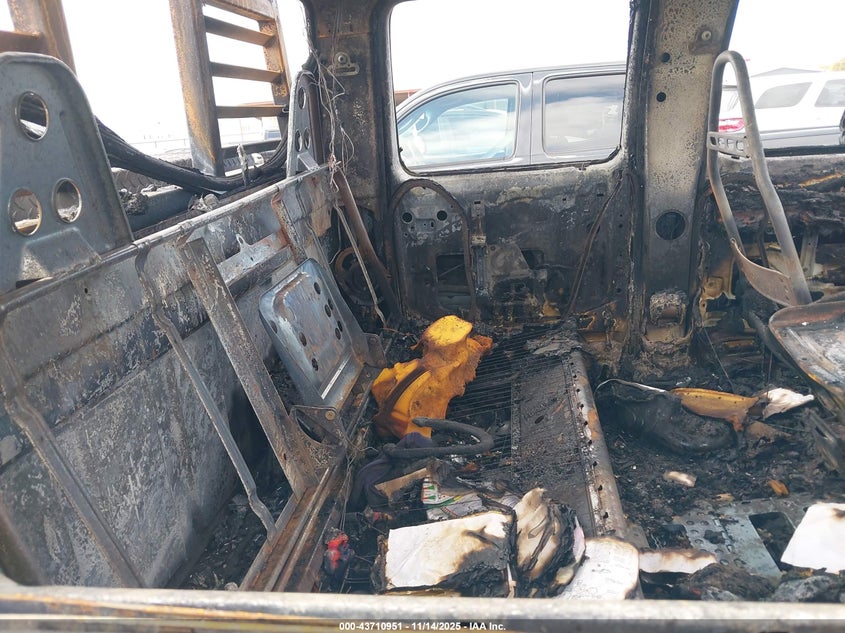 1997 Ford F-250 Xl VIN: 1FTHW26F7VEA27747 Lot: 43710951