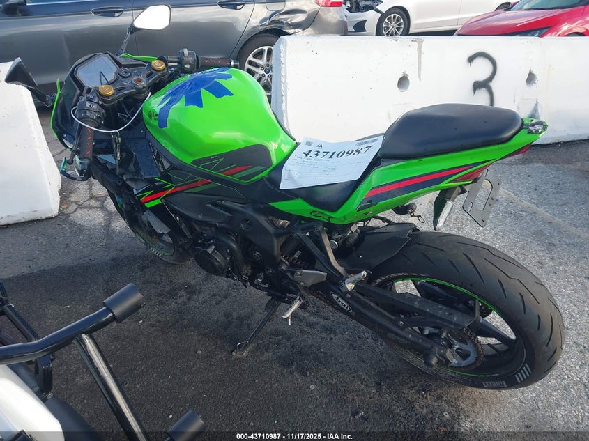 2023 Kawasaki Zx400 S VIN: ML5ZXCS19PDA01318 Lot: 43710987