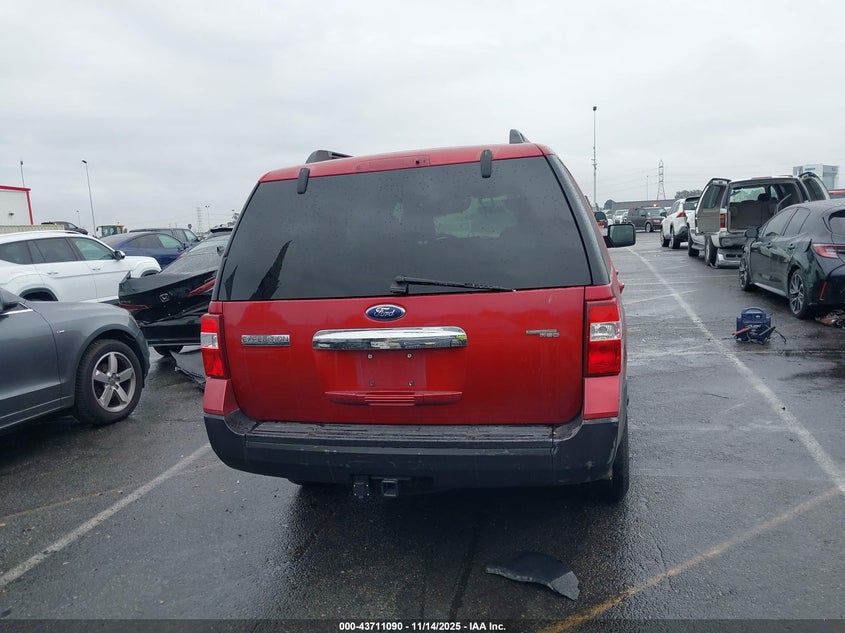 2007 Ford Expedition Xlt VIN: 1FMFU15557LA89318 Lot: 43711090
