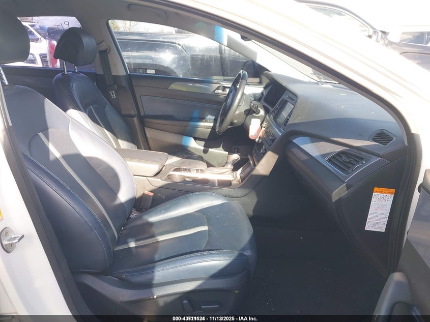 KMHE54L21HA045221 2017 HYUNDAI SONATA photo no. 5