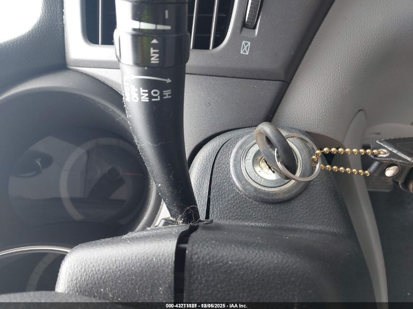 2009 Kia Optima Lx VIN: KNAGE228995293652 Lot: 43711127