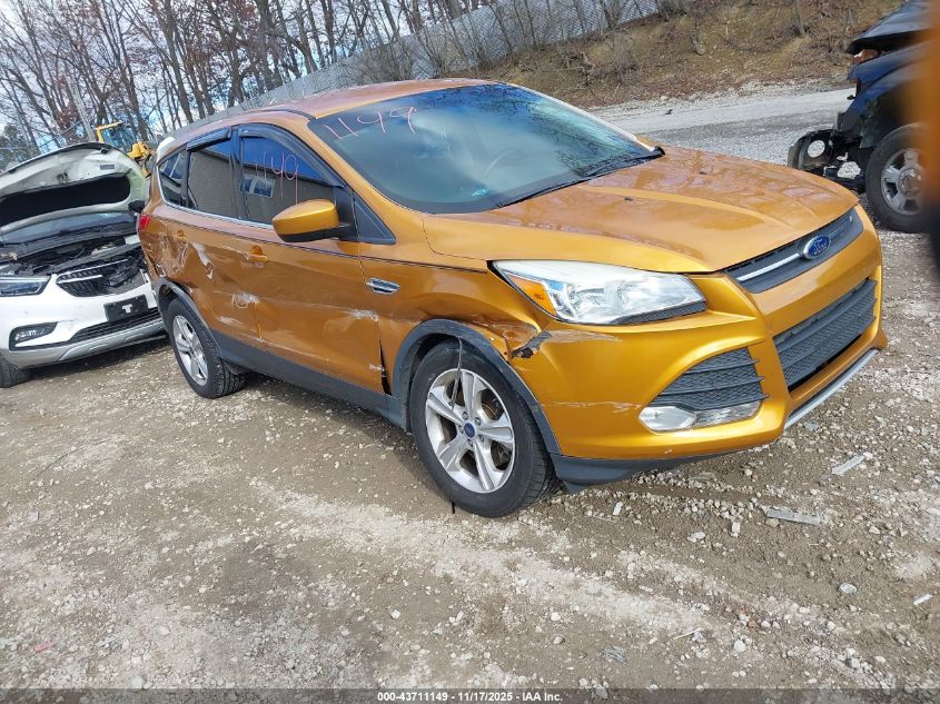 FORD ESCAPE SE