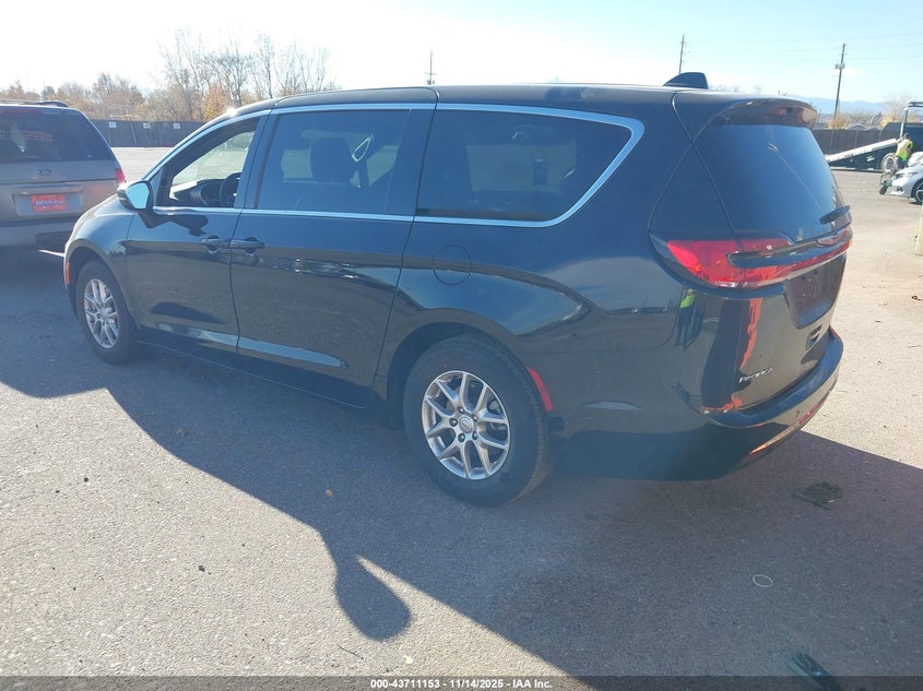 2C4RC1BG9SR612303 2025 CHRYSLER PACIFICA photo no. 3