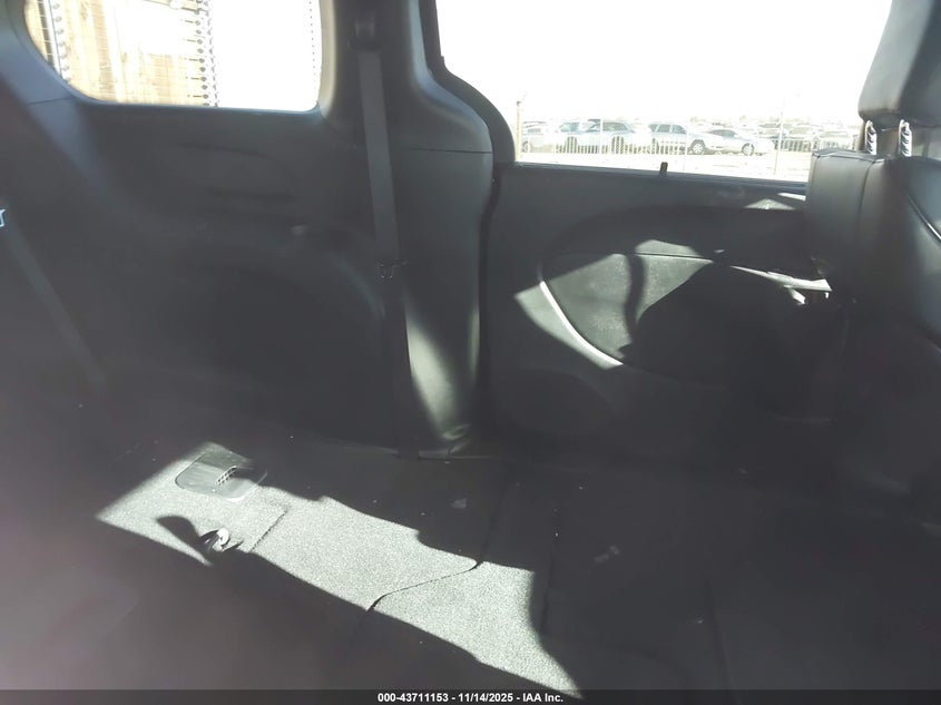 2C4RC1BG9SR612303 2025 CHRYSLER PACIFICA photo no. 8