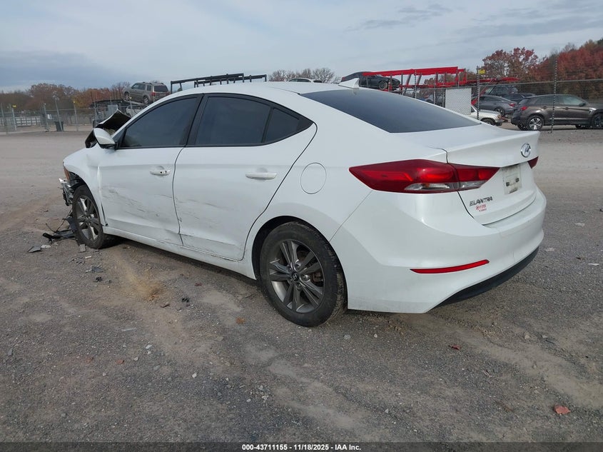 5NPD84LF3JH360062 2018 HYUNDAI ELANTRA photo no. 3