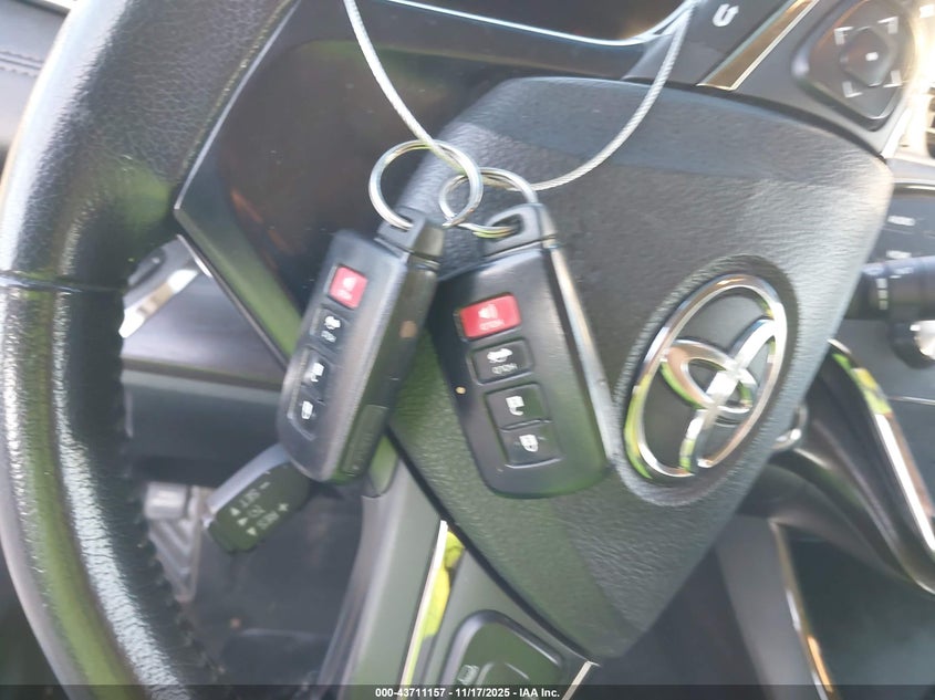 2016 Toyota Avalon Xle VIN: 4T1BK1EB8GU201887 Lot: 43711157