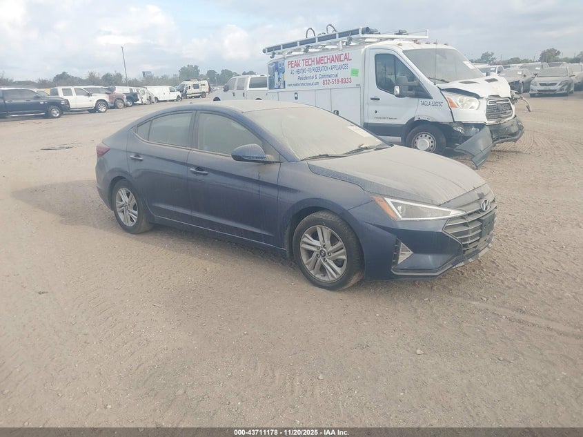 2020 HYUNDAI ELANTRA SEL - 5NPD84LF3LH608930