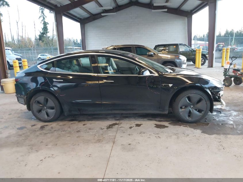 2019 Tesla Model 3 Long Range/Performance VIN: 5YJ3E1EBXKF384405 Lot: 43711181