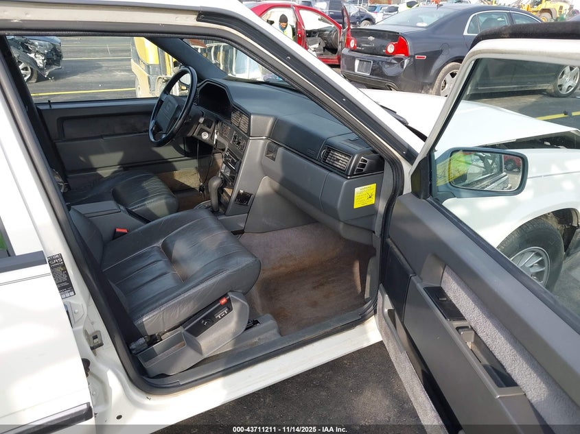 YV1KW9505P0013092 1993 VOLVO 960 photo no. 5