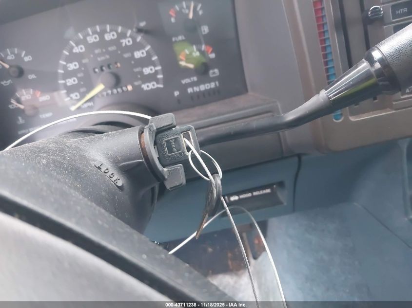 1995 GMC Safari Xt VIN: 1GKDM19W3SB537606 Lot: 43711238