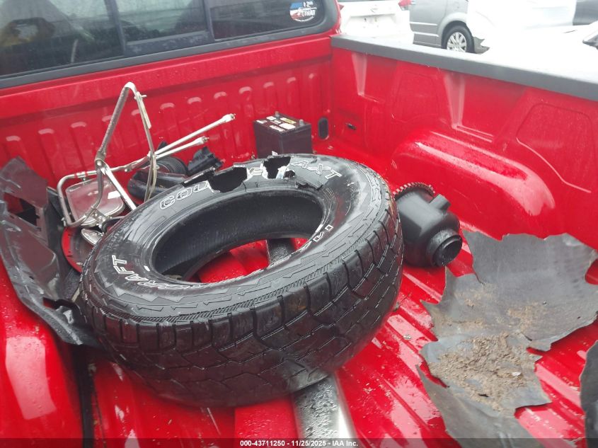 2001 Ford F-150 Lariat/Xl/Xlt VIN: 2FTRX08L11CA00813 Lot: 43711250