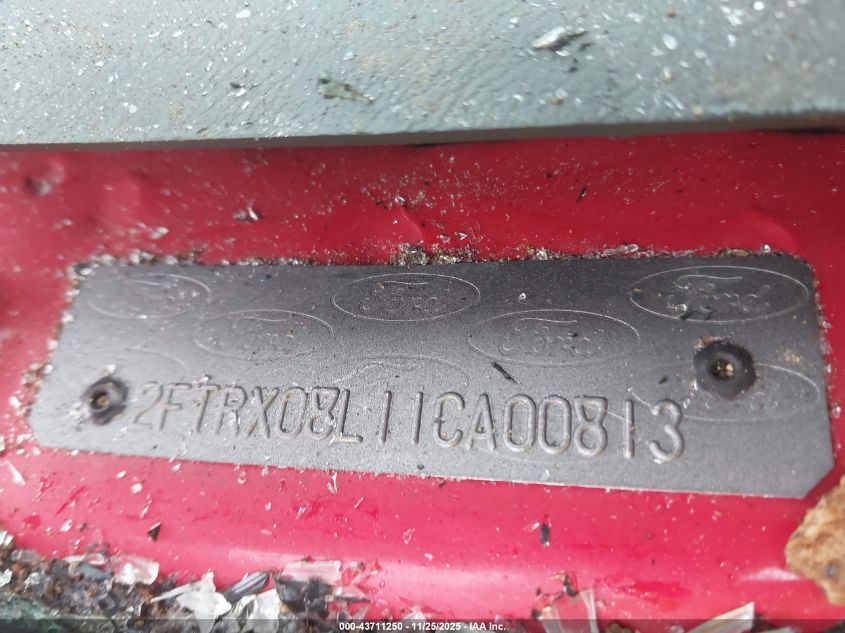 2001 Ford F-150 Lariat/Xl/Xlt VIN: 2FTRX08L11CA00813 Lot: 43711250