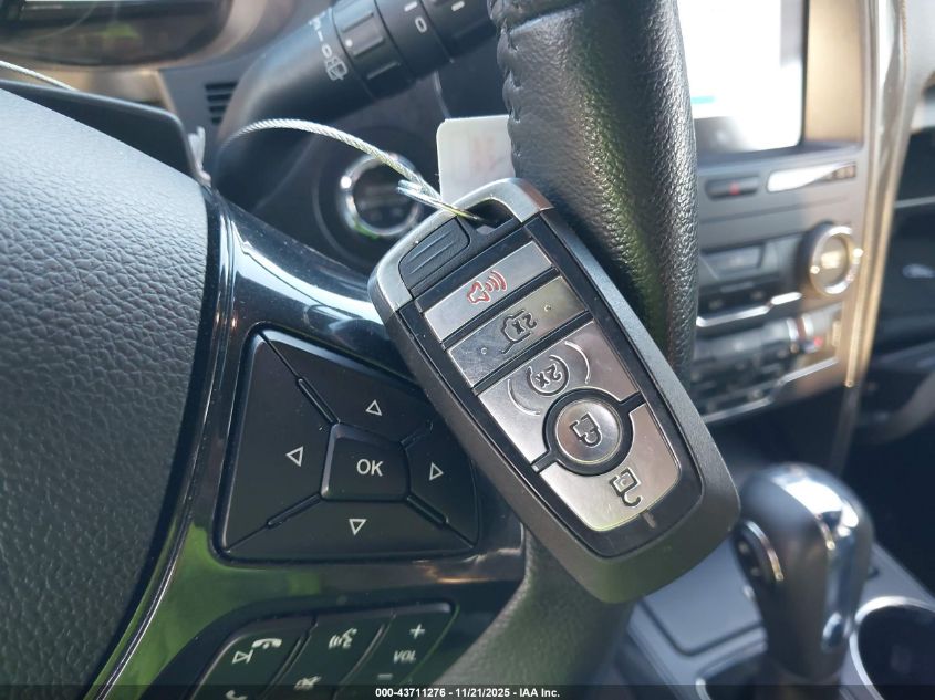 2019 Ford Explorer Xlt VIN: 1FM5K8D84KGB04818 Lot: 43711276