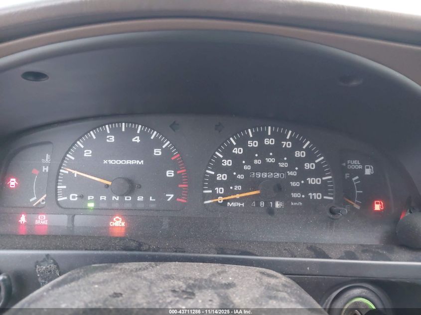 1998 Toyota 4Runner VIN: JT3GM84R3W0033310 Lot: 43711286