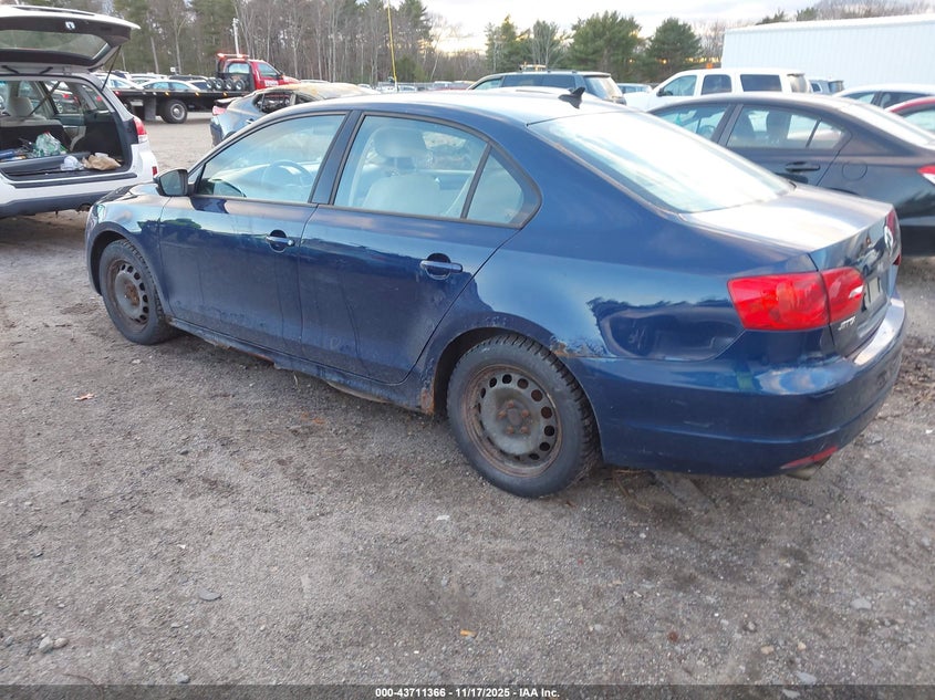 3VWB17AJ9EM386618 2014 VOLKSWAGEN JETTA photo no. 3