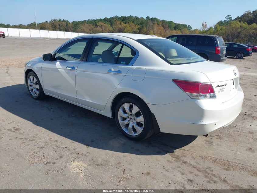 1HGCP36878A050005 2008 HONDA ACCORD photo no. 3