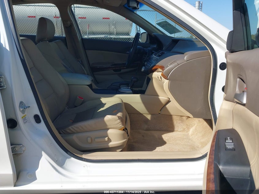 1HGCP36878A050005 2008 HONDA ACCORD photo no. 5