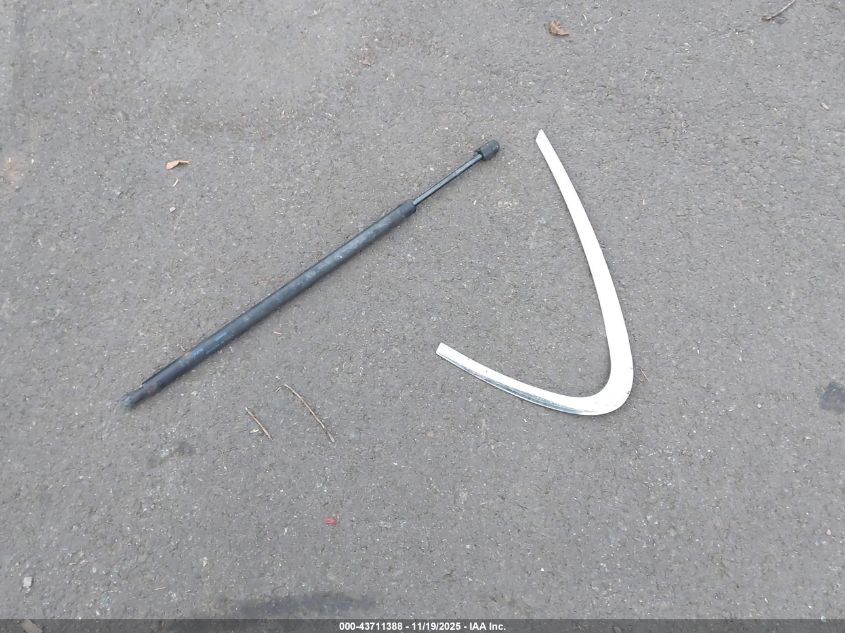 2006 Buick Lacrosse Cxl VIN: 2G4WD582961256244 Lot: 43711388