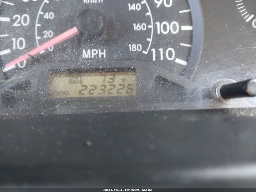 2003 Toyota Corolla Ce VIN: 1NXBR32E93Z120235 Lot: 43711404