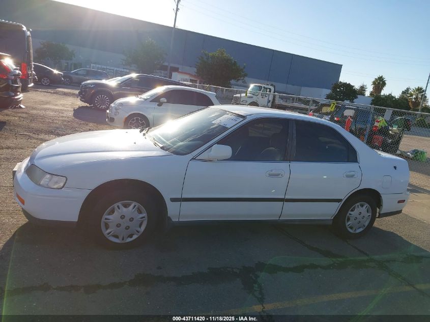 1995 Honda Accord Lx/Ex VIN: 1HGCD5636SA064655 Lot: 43711420