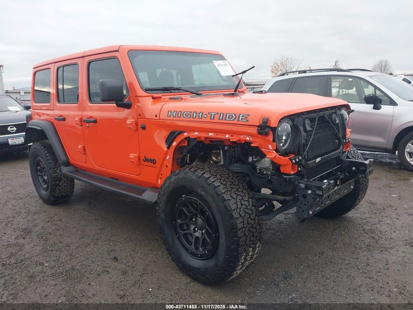 JEEP WRANGLER 4-DOOR HIGH TIDE 4X4