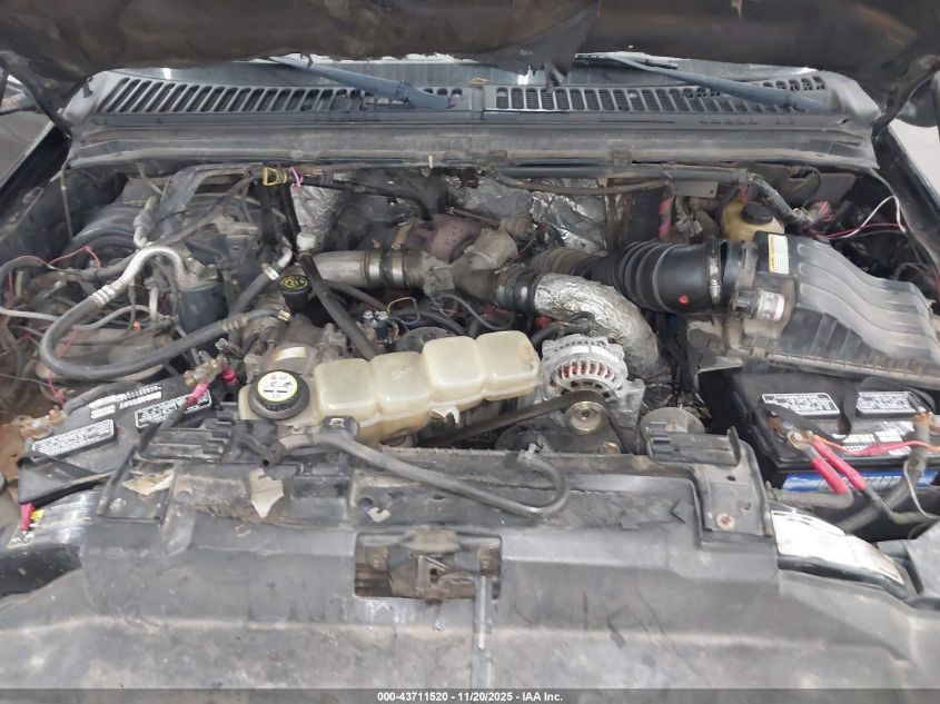 2002 Ford F-350 Lariat/Xl/Xlt VIN: 1FTWW33F02EC44621 Lot: 43711520