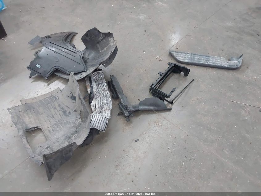 2002 Ford F-350 Lariat/Xl/Xlt VIN: 1FTWW33F02EC44621 Lot: 43711520