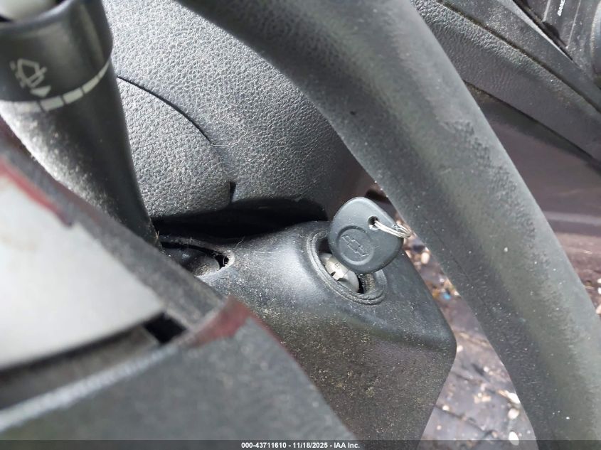 2010 Chevrolet Hhr Lt VIN: 3GNBABDB9AS577320 Lot: 43711610