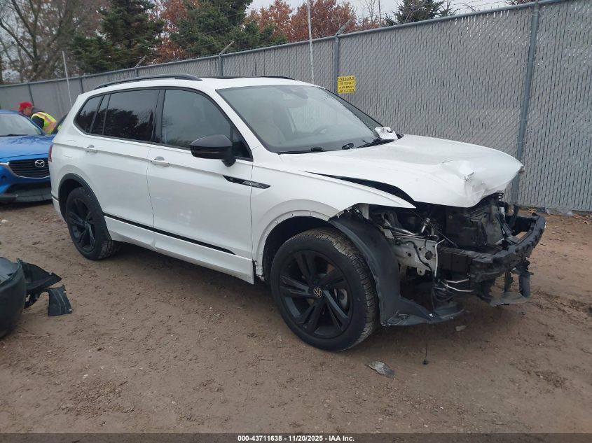 VOLKSWAGEN TIGUAN 2.0T SE R-LINE BLACK