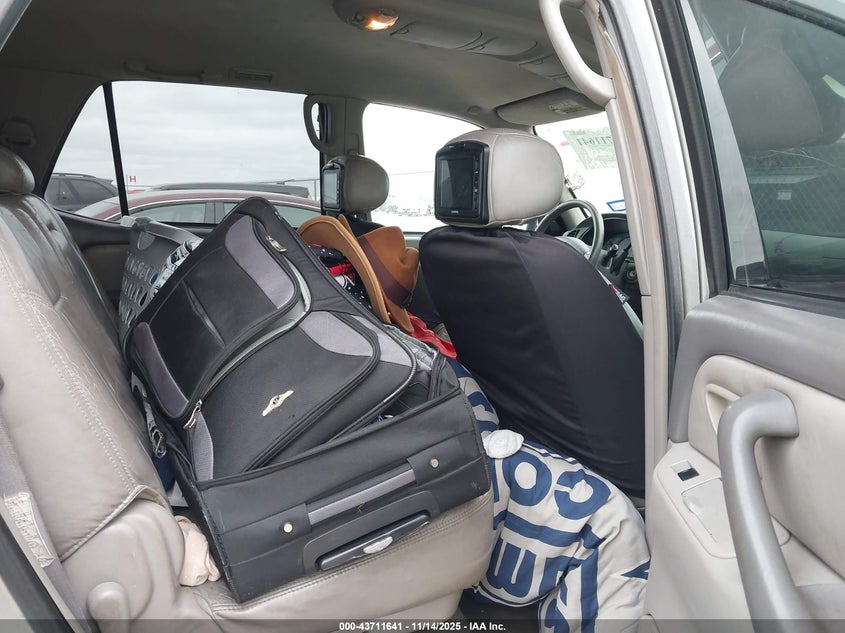 5TDZT34A53S168933 2003 TOYOTA SEQUOIA photo no. 8