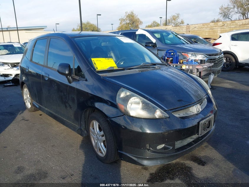 JHMGD38668S042118 2008 HONDA FIT photo no. 21