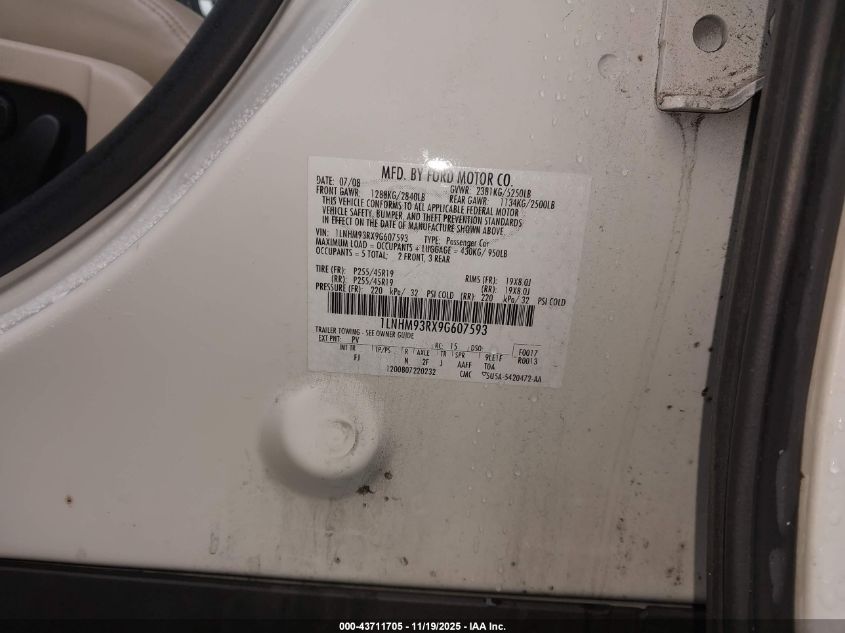 2009 Lincoln Mks VIN: 1LNHM93RX9G607593 Lot: 43711705