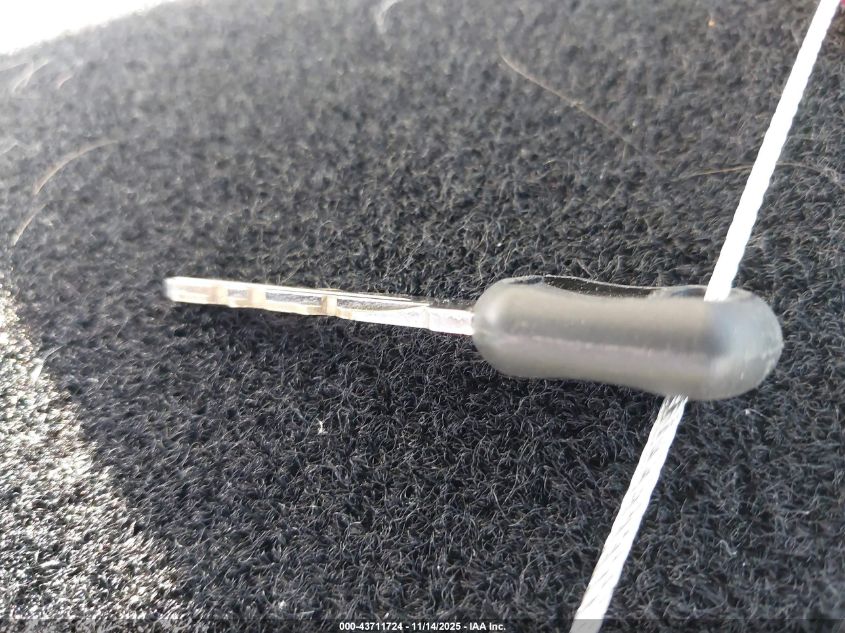 1995 Chevrolet Gmt-400 K1500 VIN: 1GCEK14HXSZ152078 Lot: 43711724