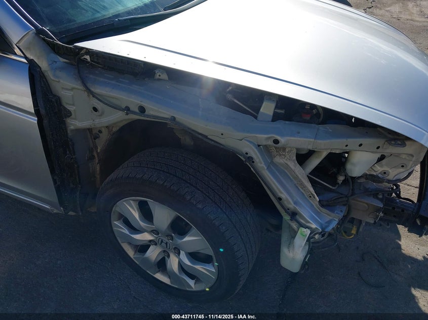 JHMCP26808C036975 2008 HONDA ACCORD photo no. 6