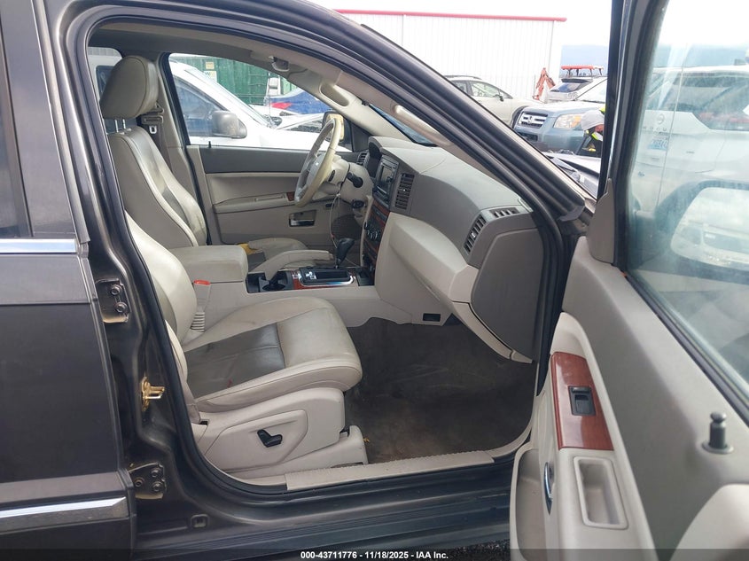 1J4HR58215C613708 2005 JEEP GRAND CHEROKEE photo no. 5