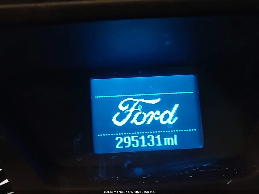 2017 Ford Transit-250 VIN: 1FTYR2ZM3HKB56625 Lot: 43711786