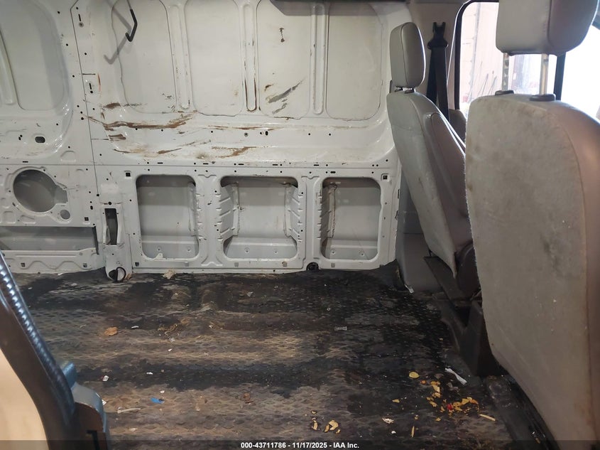 2017 Ford Transit-250 VIN: 1FTYR2ZM3HKB56625 Lot: 43711786