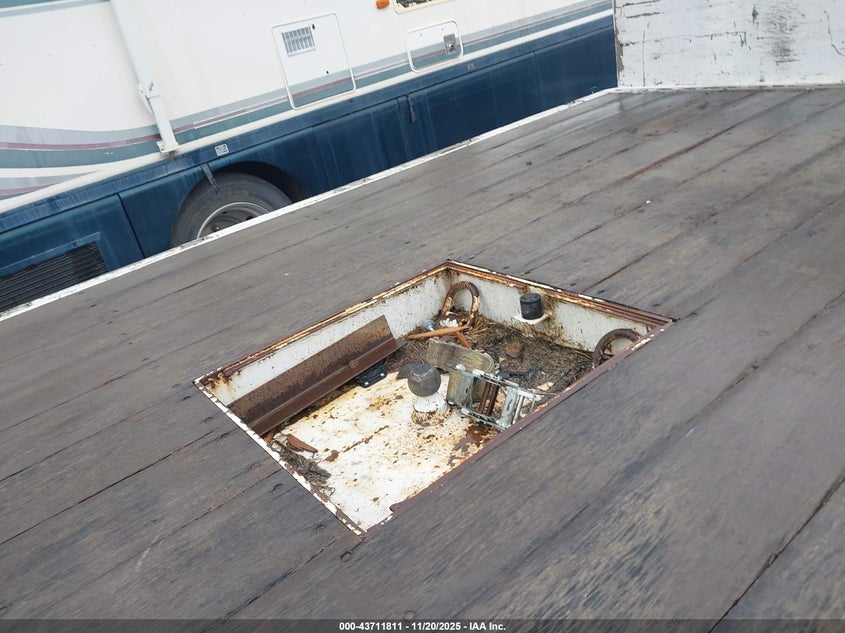 2015 Ford F-550 Chassis Xl VIN: 1FDUF5GT8FEC02315 Lot: 43711811